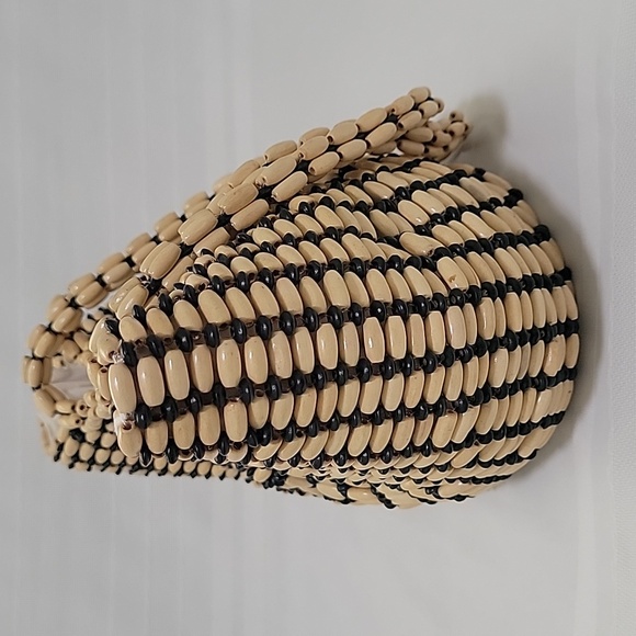 NWOT Stylish Beaded Beach Summer Bag - Picture 2 of 7